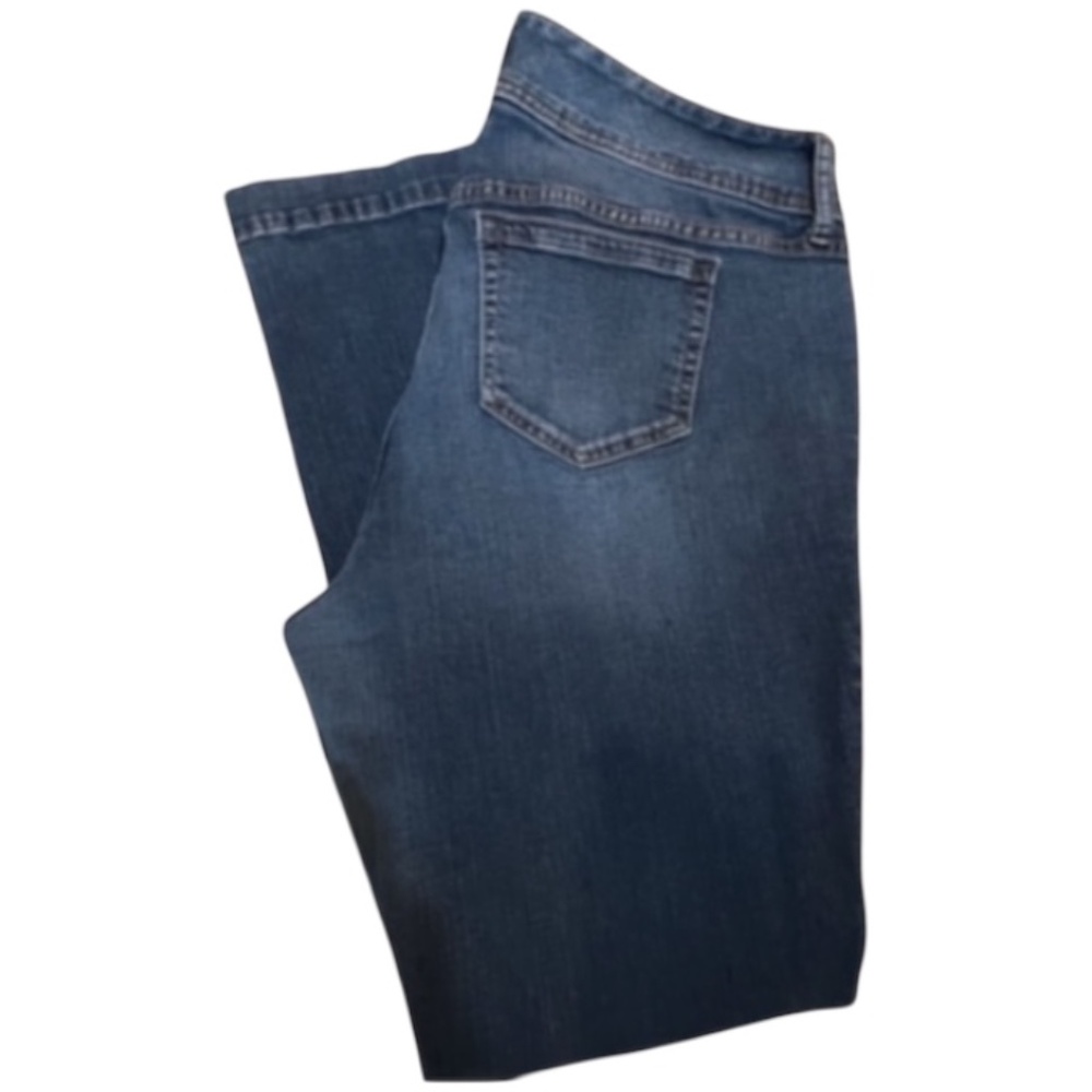 Torrid Trouser Hem Jeans 16R Cotton Spandex Stretch Medium Wash Cte & Comfy!